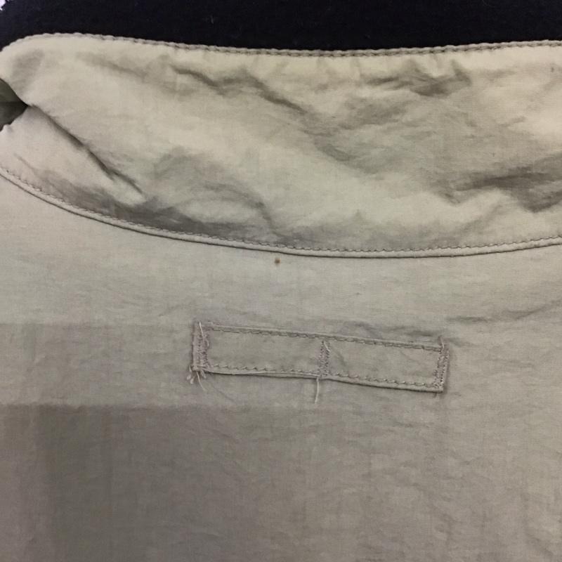 アバクロンビーアンドフィッチ ABERCROMBIE&FITCH ベスト ベスト ジップアップベスト ノースリーブカットソー アウター M ロゴ、文字 マルチカラー / マルチカラー /  メンズ USED 古着 中古 10143706