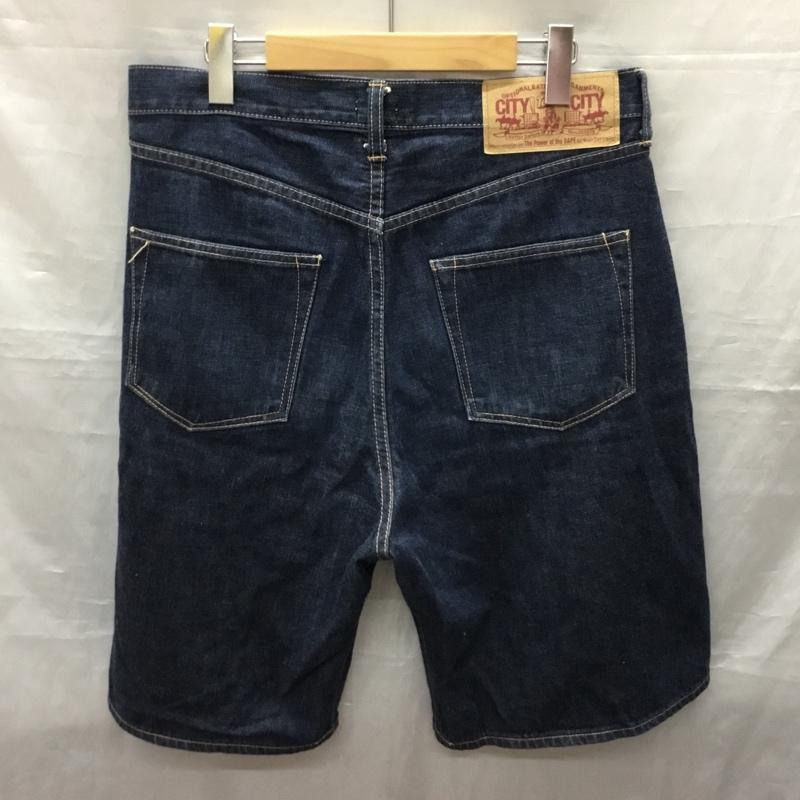 アベイシングエイプ A BATHING APE パンツ ショートパンツ デニム BAPE 星 L プリント インディゴ / インディゴ /  メンズ USED 古着 中古 10118955