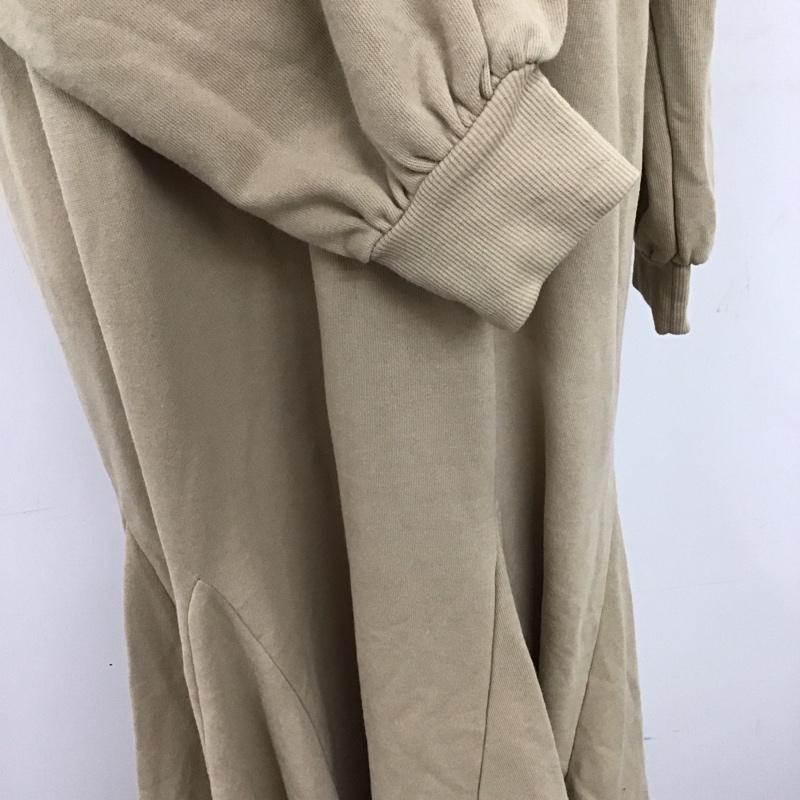 ローリーズファーム LOWRYS FARM ワンピース ロングスカート タグ付 マーメイドワンピース M 無地 ベージュ / ベージュ /  レディース USED 古着 中古 10121736