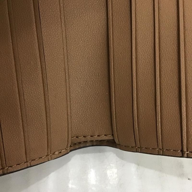 コーチ COACH 財布 二つ折り シグネチャー ロゴ、文字 ベージュ / ベージュ /  レディース USED 古着 中古 10111522