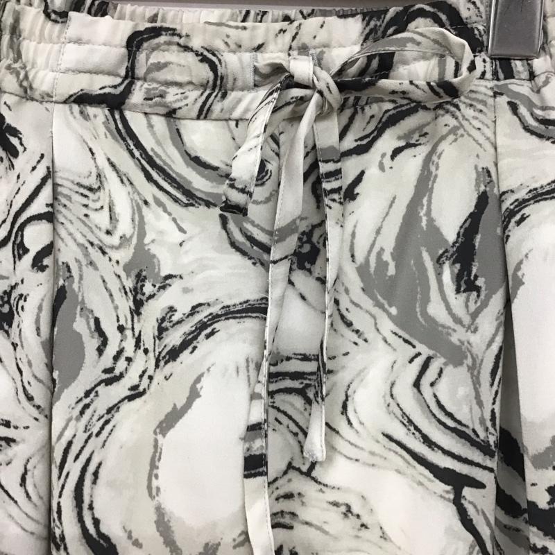 アズールバイマウジー AZUL BY MOUSSY パンツ スラックス 250ESM31-161D MARBLE PATTERN RELAX PANTS M 総柄 マルチカラー / マルチカラー /  レディース USED 古着 中古 10130213