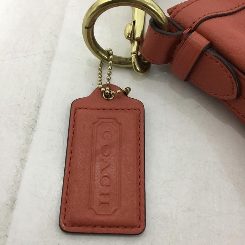 コーチ COACH ショルダーバッグ ショルダーバッグ F24404 レザー ロゴ、文字 橙 / オレンジ /  レディース USED 古着 中古 10144889