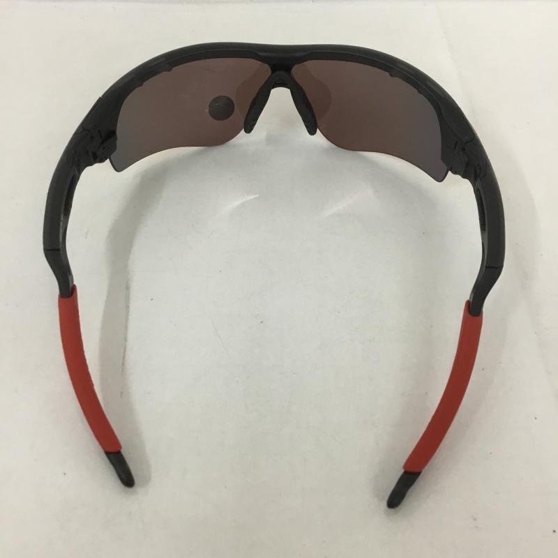 オークリー OAKLEY めがね・サングラス サングラス OO9181-23 131 RADARLOCK ミラーレンズ スポーツサングラス 箱有 ロゴ、文字 黒 / ブラック / X 赤 / レッド /  メンズ USED 古着 中古 10126879