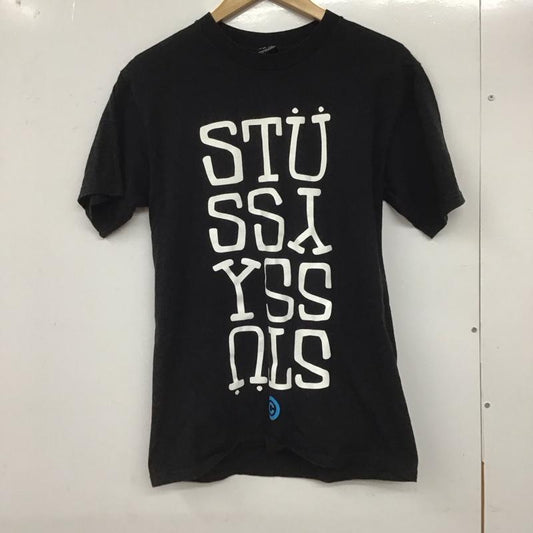 ステューシー STUSSY Tシャツ 半袖 半袖カットソー プリントTシャツ クルーネックカットソー S ロゴ、文字 黒 / ブラック /  メンズ USED 古着 中古 10128671