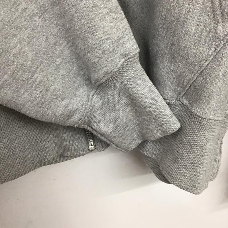 チャンピオン Champion パーカー 長袖 ジップアップパーカー 長袖パーカー カジュアルジャケット L ロゴ、文字 灰 / グレー /  メンズ USED 古着 中古 10146623