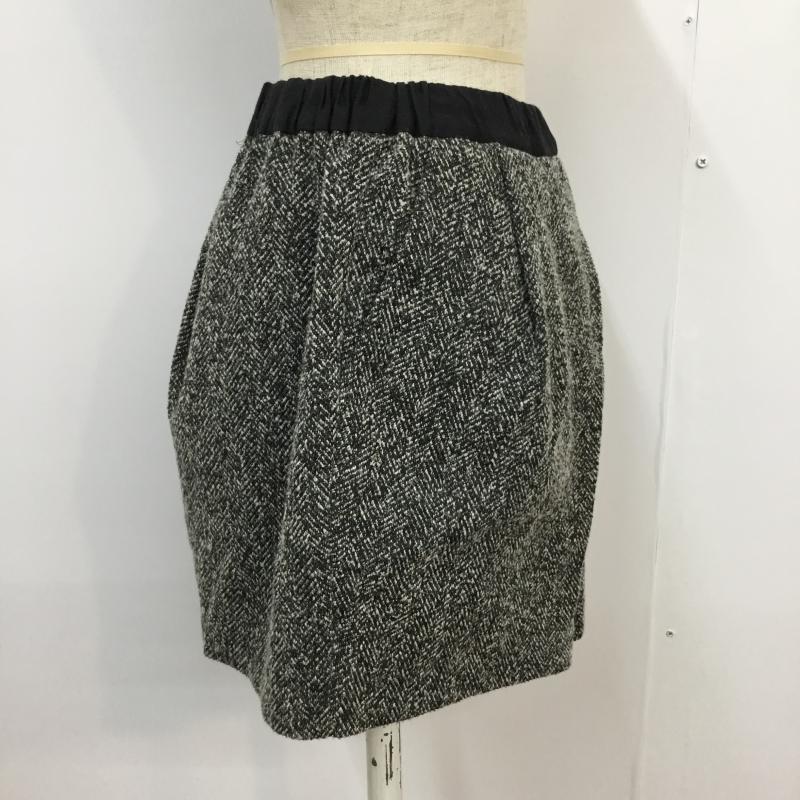 アダムエロペ ADAM ET ROPE  スカート ミニスカート 38  黒 / ブラック / X 白 / ホワイト /  レディース USED 古着 中古 10043341