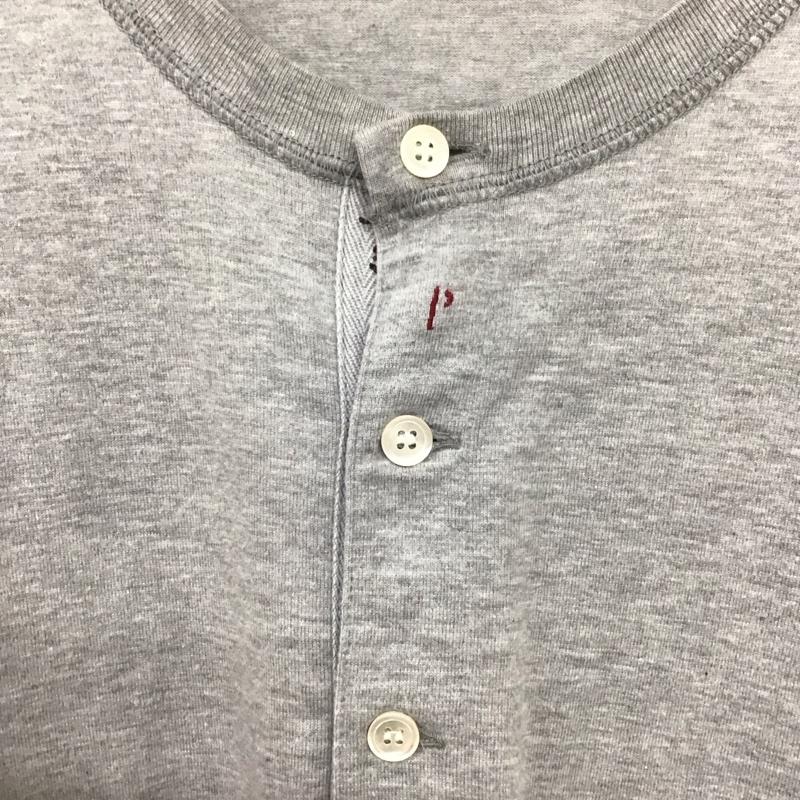 パパス PAPAS カットソー 半袖 半袖カットソー ヘンリーネックカットソー プリントTシャツ LL ロゴ、文字 灰 / グレー /  メンズ USED 古着 中古 10132384