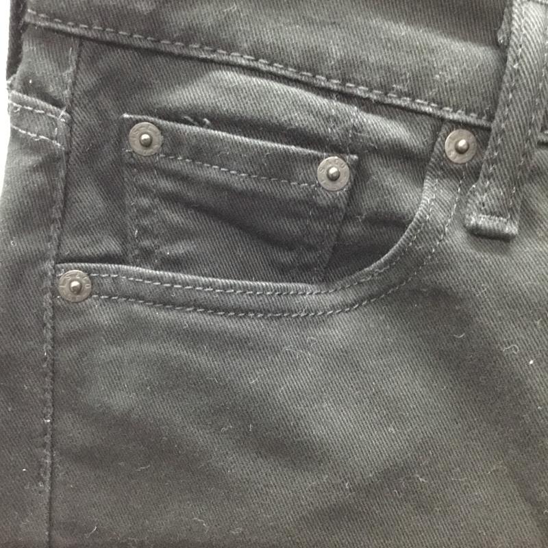 リーバイス Levi s パンツ デニム、ジーンズ デニムパンツ ストレートパンツ ワイドパンツ カジュアルパンツ 29インチ 無地 黒 / ブラック /  メンズ USED 古着 中古 10109581