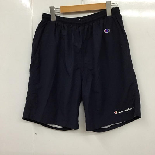 チャンピオン Champion パンツ ショートパンツ ハーフパンツ ショートパンツ ナイロンパンツ L ロゴ、文字 紺 / ネイビー /  メンズ USED 古着 中古 10130477