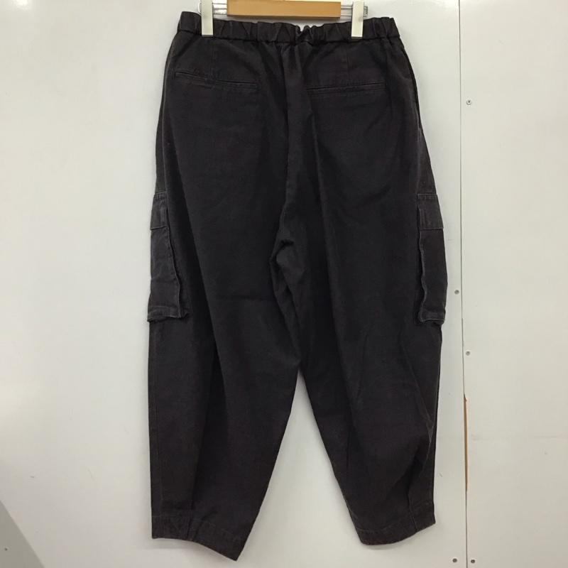 ムー mù_ パンツ ワークパンツ、ペインターパンツ pleated cergo trousers ワイドパンツ カーゴパンツ 無地 ダークグレー / ダークグレー /  メンズ USED 古着 中古 10149541