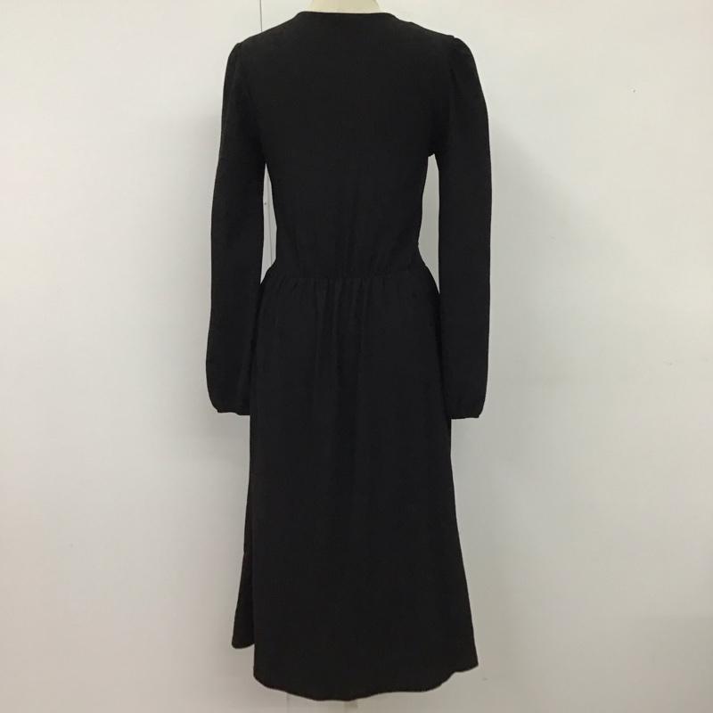 ザラ ZARA ワンピース ロングスカート 5039 945 800 長袖 Vネック S 刺繍 黒 / ブラック /  レディース USED 古着 中古 10115907
