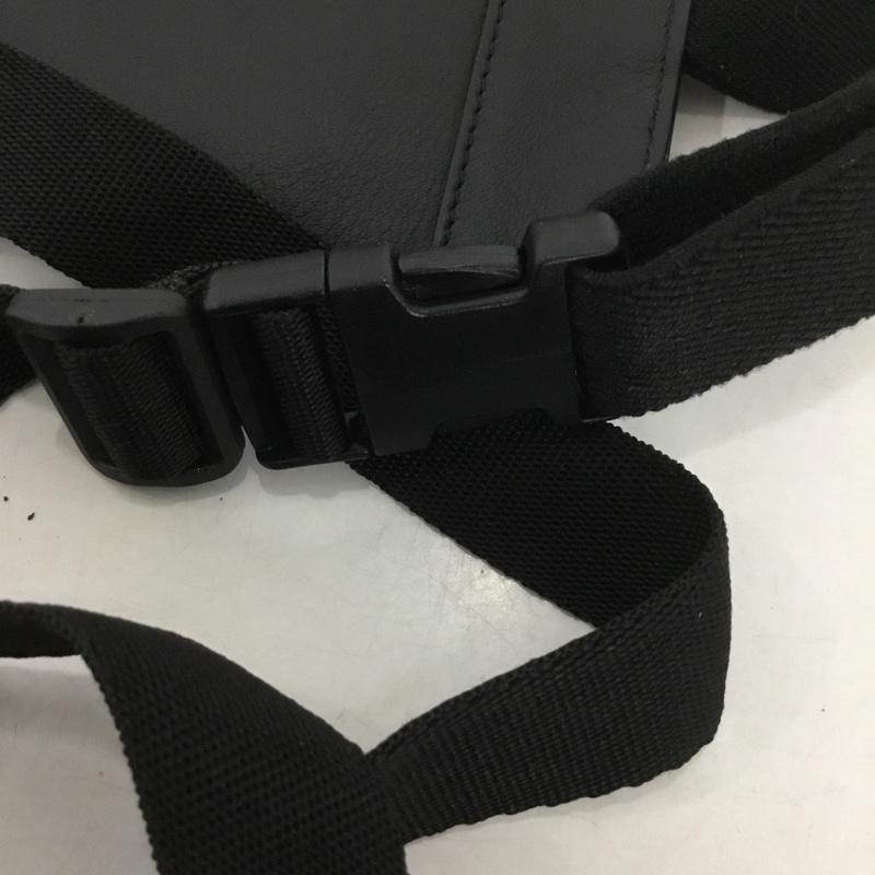 シュプリーム Supreme ウエストバッグ ウエストバッグ 19SS Leather Waist Shoulder Pouch Bag 箱有 ロゴ、文字 黒 / ブラック /  メンズ USED 古着 中古 10133917