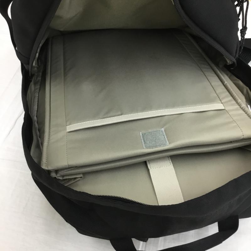 ザノースフェイス THE NORTH FACE リュックサック、デイパック リュックサック、デイバッグ NM72356 ボルダーデイパック ロゴ、文字 黒 / ブラック /  メンズ USED 古着 中古 10143890