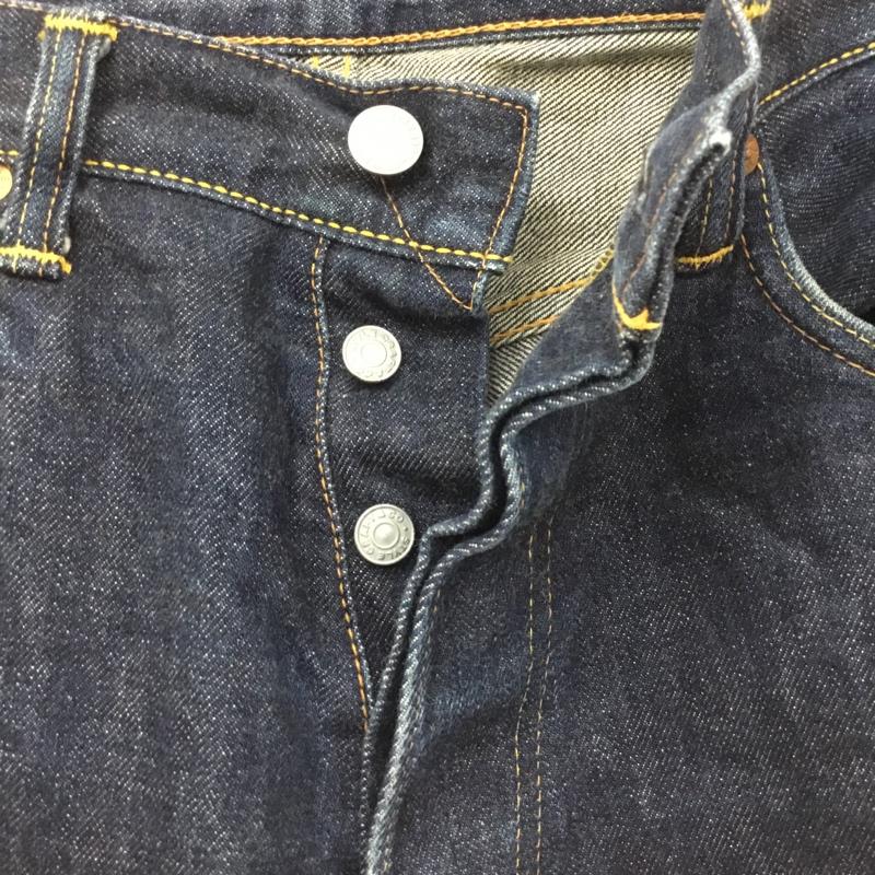 エヴィス EVISU パンツ デニム、ジーンズ デニムパンツ ストレートパンツ ワイドパンツ カジュアルパンツ 32インチ ロゴ、文字 インディゴ / インディゴ /  メンズ USED 古着 中古 10112320