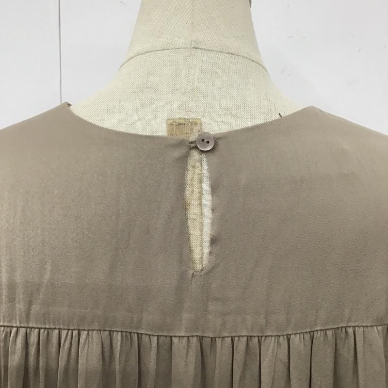 アーバンリサーチ URBAN RESEARCH ワンピース ロングスカート UR06-26D002 ランダムプリーツティアードワンピース 無地 ベージュ / ベージュ /  レディース USED 古着 中古 10106143