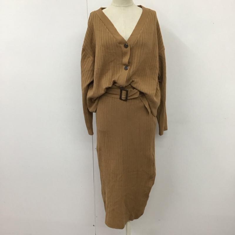 リエンダ rienda ワンピース ロングスカート 110CA173-1510 Front carde in Knit OP Vネック タグ付き M 無地 ベージュ / ベージュ /  レディース USED 古着 中古 10121111