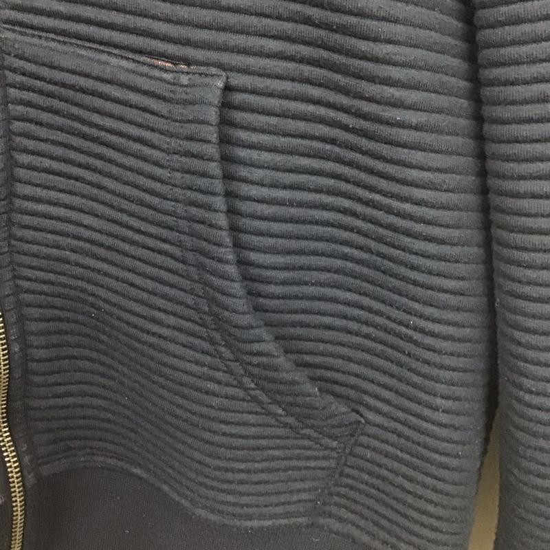 デシグアル Desigual パーカー 長袖 ジップアップパーカー 長袖パーカー カジュアルジャケット S ロゴ、文字 紺 / ネイビー /  メンズ USED 古着 中古 10148784