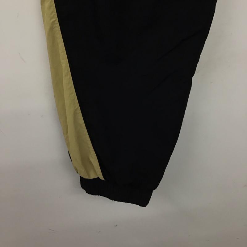 アディダス adidas ボトムス ボトムス HM2692 ウーブンパンツ ウインドロングパンツ ナイロンパンツ 2XL ロゴ、文字 黒 / ブラック / X ベージュ / ベージュ /  メンズ USED 古着 中古 10139500