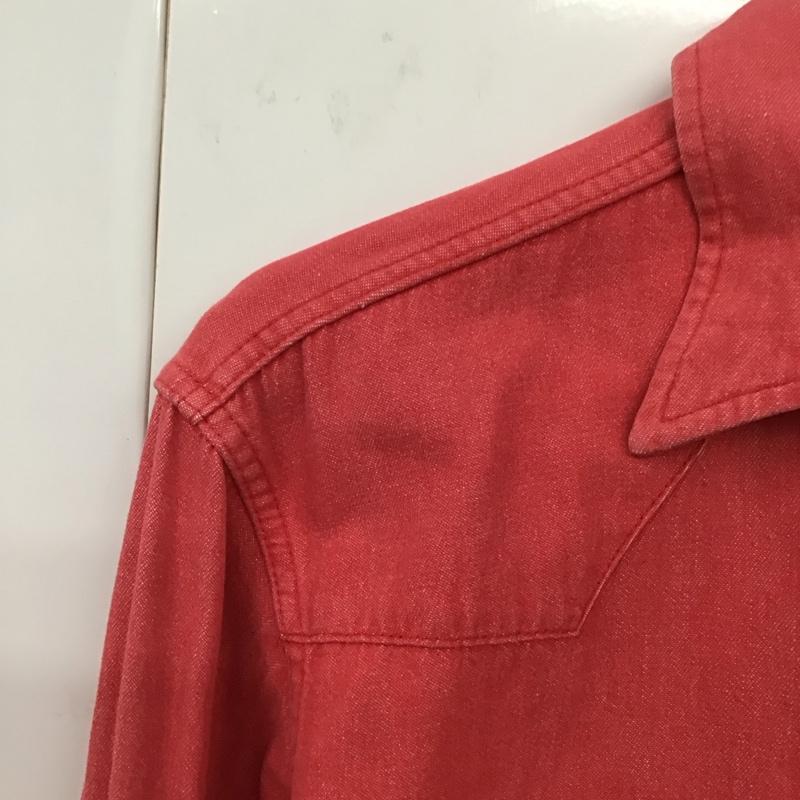 ラングラー Wrangler シャツ、ブラウス 長袖 長袖シャツ 無地シャツ カラーシャツ ウエスタンシャツ ロゴ、文字 赤 / レッド /  メンズ USED 古着 中古 10130753