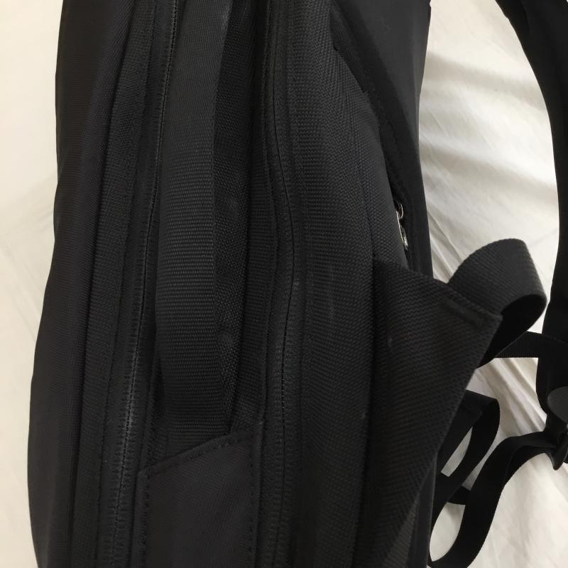 アークテリクス ARC TERYX リュックサック、デイパック リュックサック、デイバッグ TUNGSTEN 6423-58996 ロゴ、文字 黒 / ブラック /  メンズ USED 古着 中古 10141204