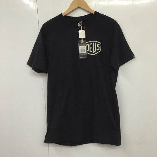 デウスエクスマキナ DEUS EX MACHINA Tシャツ 半袖 dmw41808a CAMPERDOWNADDRESSTシャツ 半袖カットソー M ロゴ、文字 黒 / ブラック /  メンズ USED 古着 中古 10130739