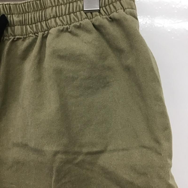 デサント DESCENTE パンツ ショートパンツ ショートパンツ ハーフパンツ カジュアルパンツ 2 ロゴ、文字 ベージュ / ベージュ /  メンズ USED 古着 中古 10146427