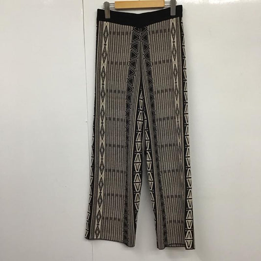 オズモーシス OSMOSIS ボトムス ボトムス 591240-418K ジャガードニットパンツ ニットパンツ 総柄 黒 / ブラック / X 白 / ホワイト / X ベージュ / ベージュ /  レディース USED 古着 中古 10131286