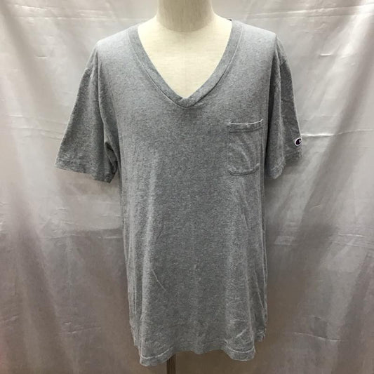 チャンピオン Champion Tシャツ 半袖 C8-H30J Vネック 胸ポケット XL ワンポイント 灰 / グレー /  メンズ USED 古着 中古 10117029