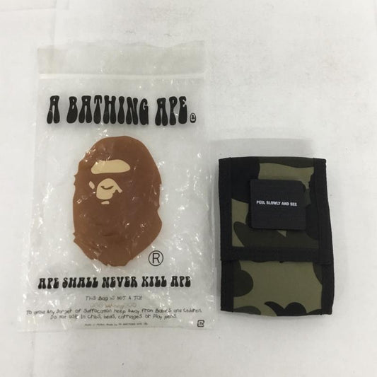 アベイシングエイプ A BATHING APE ポーチ ポーチ ベルトポーチ 迷彩 カモ柄 ロゴ、文字 黒 / ブラック / X ベージュ / ベージュ / X カーキ / カーキ /  メンズ USED 古着 中古 10137919
