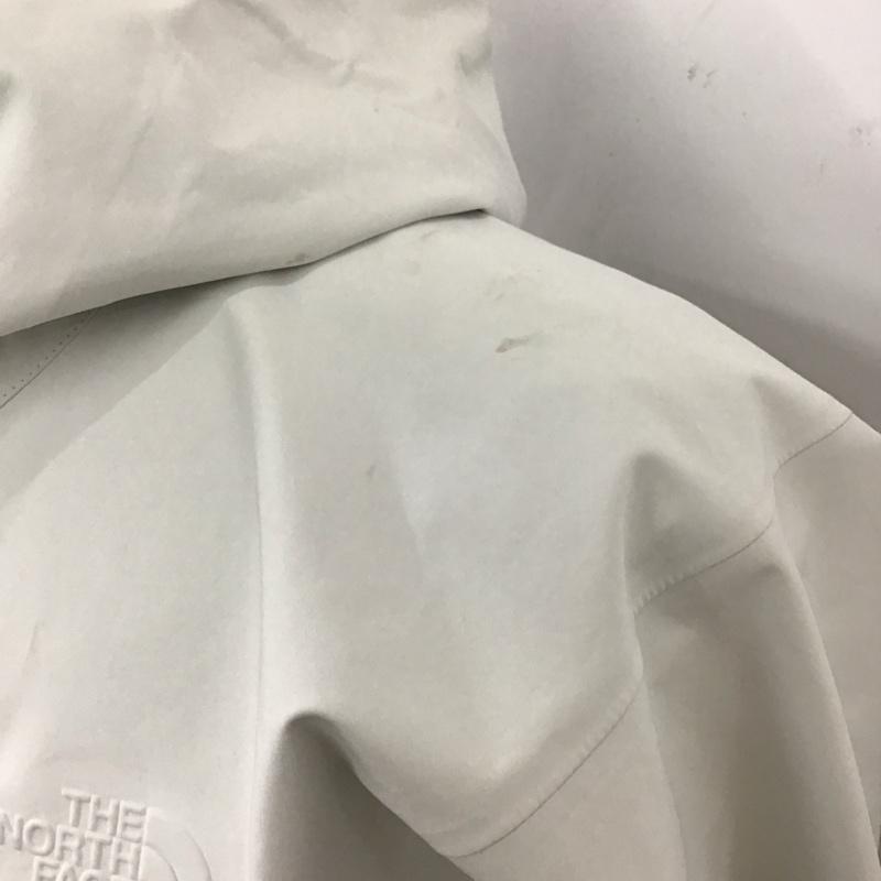 ザノースフェイス THE NORTH FACE ジャケット、上着 ジャケット、ブレザー NP12261 UNDYED GTX JACKET L ロゴ、文字 白 / ホワイト /  メンズ USED 古着 中古 10117975