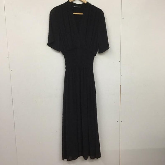 ザラ ZARA ワンピース ロングスカート 8741 263 800 半袖 フレアスリーブ スキッパーワンピース ギャザー XS ドット 黒 / ブラック /  レディース USED 古着 中古 10138644