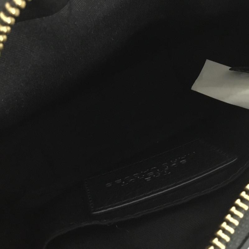 マークバイマークジェイコブス MARC by MARC JACOBS ショルダーバッグ ショルダーバッグ M0016805 001 ワンポイント 黒 / ブラック / X 金 / ゴールド /  レディース USED 古着 中古 10141869