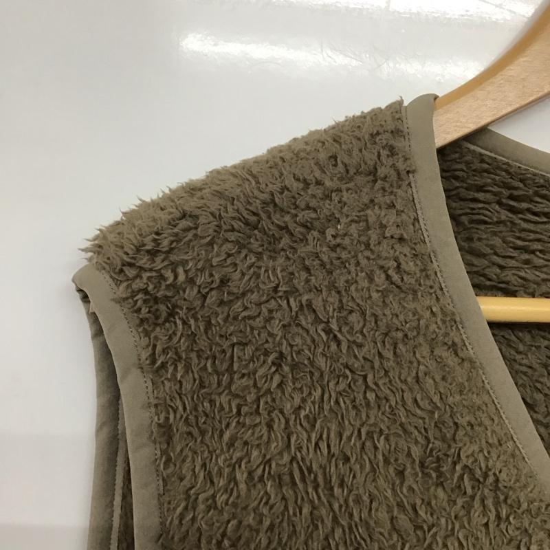 パタゴニア patagonia ベスト ベスト フリースベスト ノースリーブカットソー フロントボタン L ロゴ、文字 ベージュ / ベージュ /  メンズ USED 古着 中古 10142439