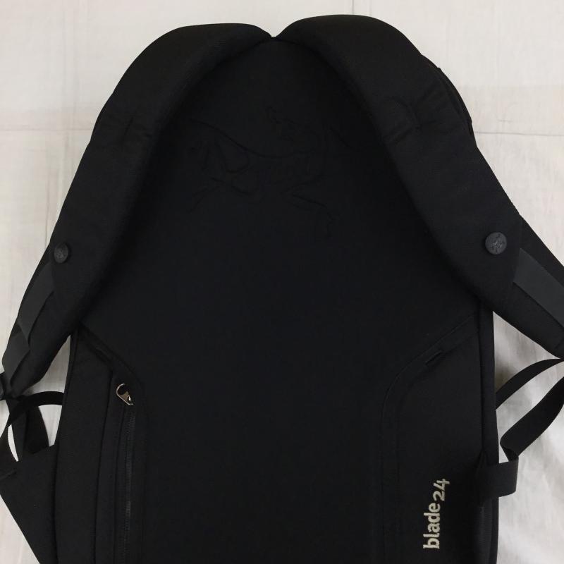 アークテリクス ARC TERYX リュックサック、デイパック リュックサック、デイバッグ TUNGSTEN 6423-58996 ロゴ、文字 黒 / ブラック /  メンズ USED 古着 中古 10141204