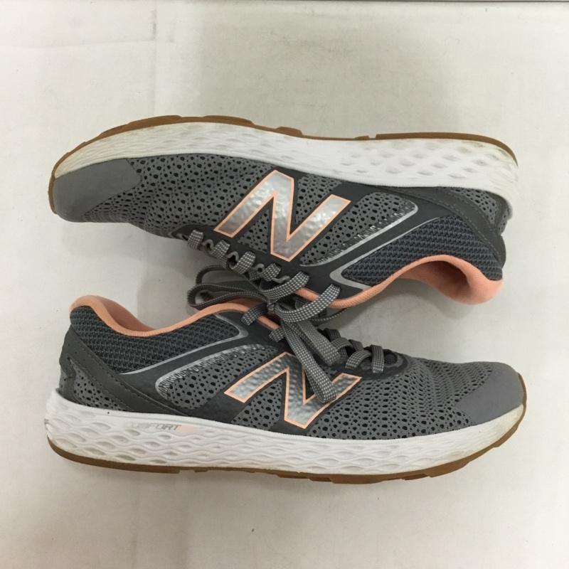ニューバランス New Balance スニーカー スニーカー W520RG3 24cm 24.0cm ロゴ、文字 灰 / グレー / X 桃 / ピンク /  レディース USED 古着 中古 10149842