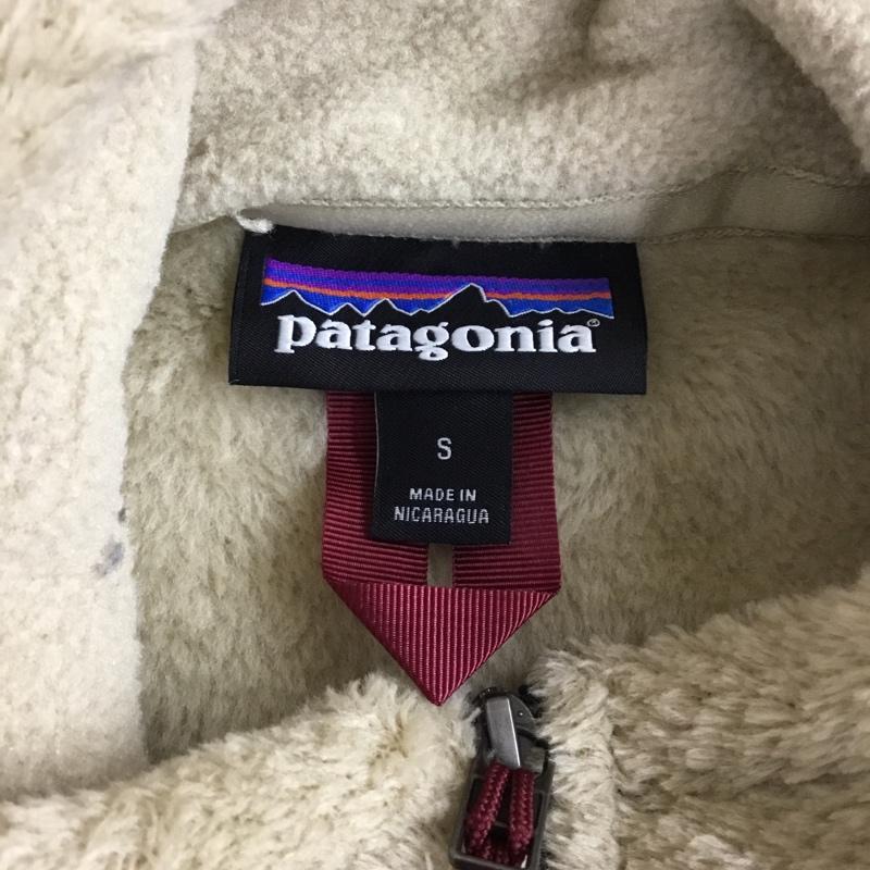 パタゴニア patagonia ジャケット、上着 ジャケット、ブレザー 26435FA23 2023FW フリースジャケット S ロゴ、文字 ベージュ / ベージュ /  メンズ USED 古着 中古 10107037