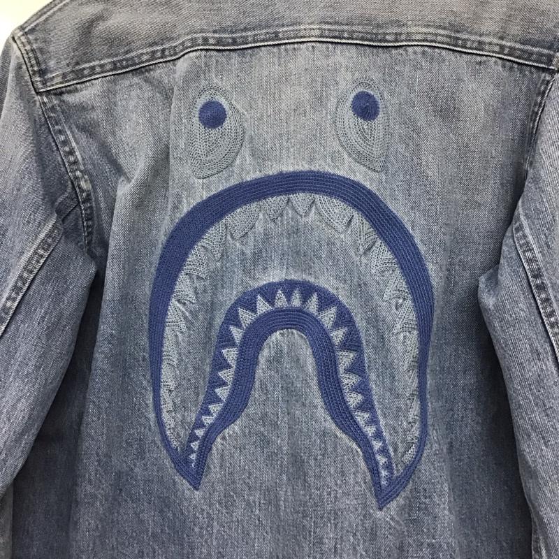 アベイシングエイプ A BATHING APE シャツ、ブラウス 長袖 長袖シャツ 無地シャツ カラーシャツ デニムシャツ M 無地 インディゴ / インディゴ /  メンズ USED 古着 中古 10142387