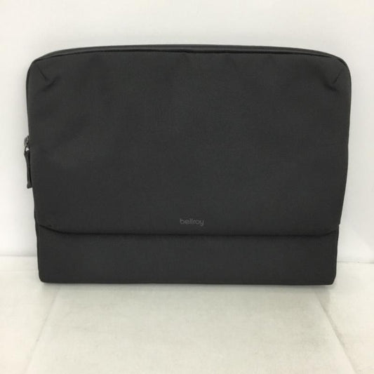 ベルロイ Bellroy バッグ バッグ タブレットケース ノートPCケース ロゴ、文字 黒 / ブラック /  メンズ USED 古着 中古 10148469