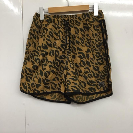アディダス adidas パンツ ショートパンツ fm1370 オールオーバープリントスカラップショーツ ハーフパンツ L ヒョウ柄・レオパード柄 マルチカラー / マルチカラー /  メンズ USED 古着 中古 10130750