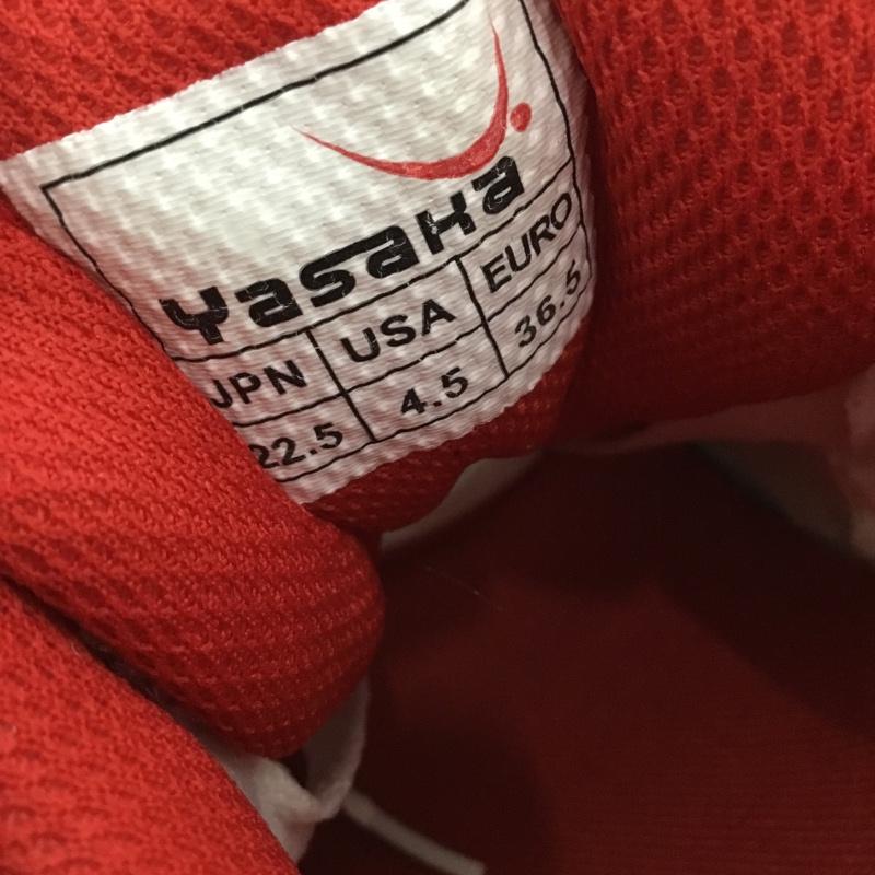 ヤサカ YASAKA スニーカー スニーカー E-200 ジェット インパクト 卓球シューズ 22.5cm 箱有 22.5cm ロゴ、文字 白 / ホワイト / X 赤 / レッド /  レディース USED 古着 中古 10147914
