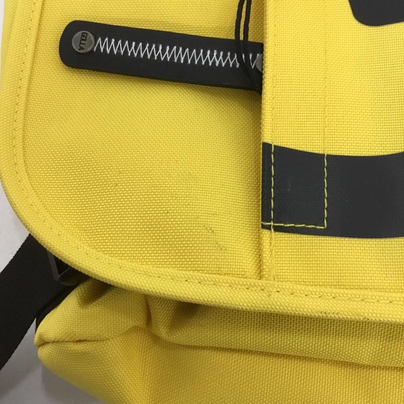ゴッラ GOLLA メッセンジャーバッグ メッセンジャーバッグ Fanta16 G1437 Laptop タグ付き ショルダーバッグ ロゴ、文字 黄 / イエロー /  メンズ USED 古着 中古 10132729