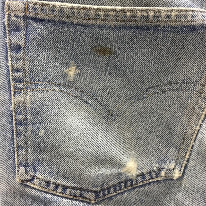 リーバイス Levi s パンツ デニム、ジーンズ デニムジーンズ 66後期 70s 501 6番工場 33インチ ダメージ加工 インディゴ / インディゴ /  メンズ USED 古着 中古 10111926