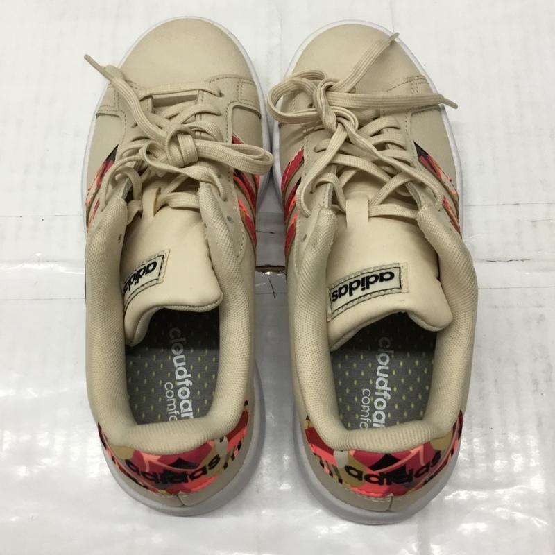 アディダス adidas スニーカー スニーカー FW6659 グランドコート LEA W 23.5cm 23.5cm ロゴ、文字 ベージュ / ベージュ / X 白 / ホワイト /  レディース USED 古着 中古 10110608