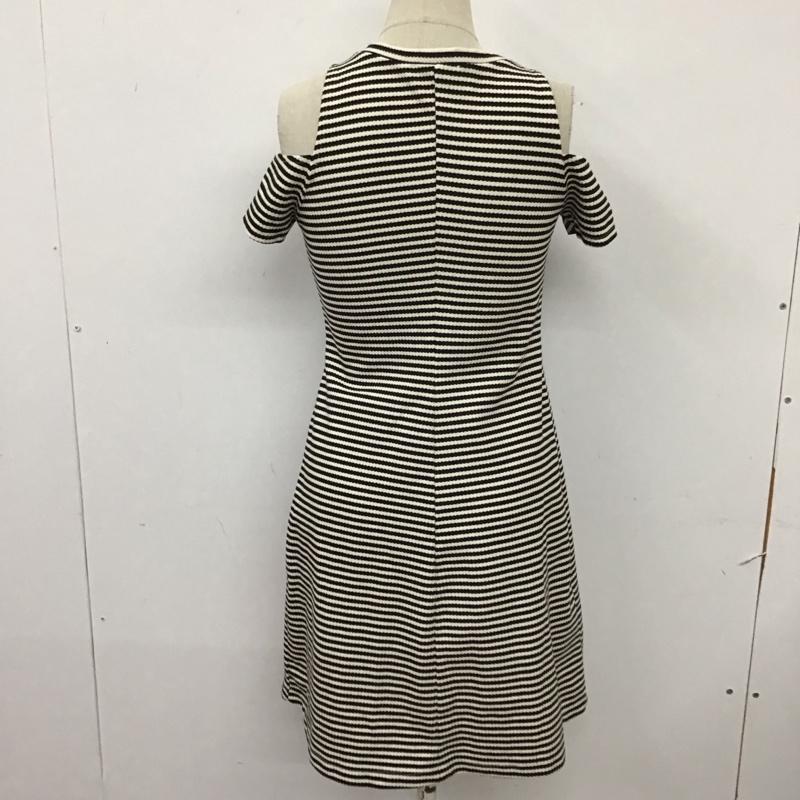 ザラ ZARA ワンピース ミニスカート 5580 086 064 オープンショルダー S ボーダー柄 白 / ホワイト / X 黒 / ブラック /  レディース USED 古着 中古 10115000