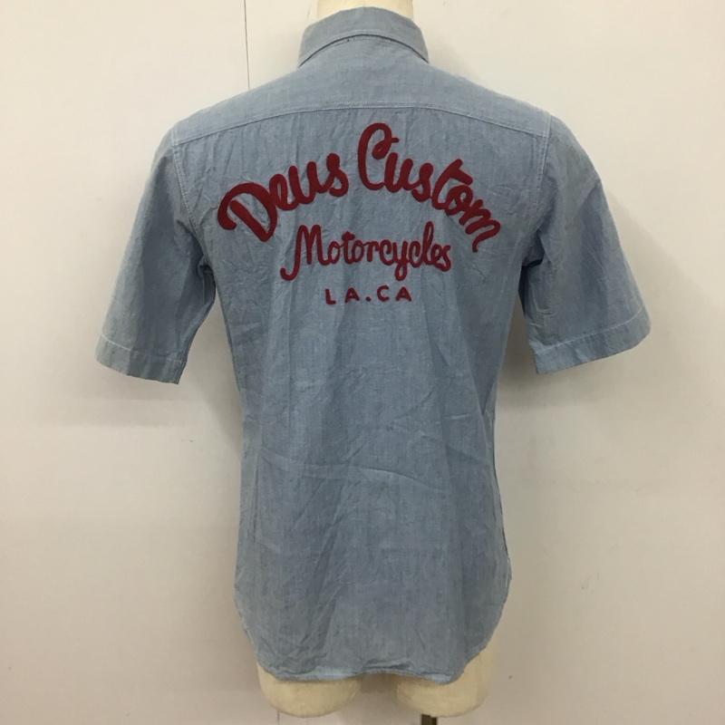 デウスエクスマキナ DEUS EX MACHINA シャツ、ブラウス 半袖 DMP75506 SERVICE SS CHAMBRAY SHIRT シャンブレー XS ロゴ、文字 水色 / ライトブルー /  メンズ USED 古着 中古 10113084