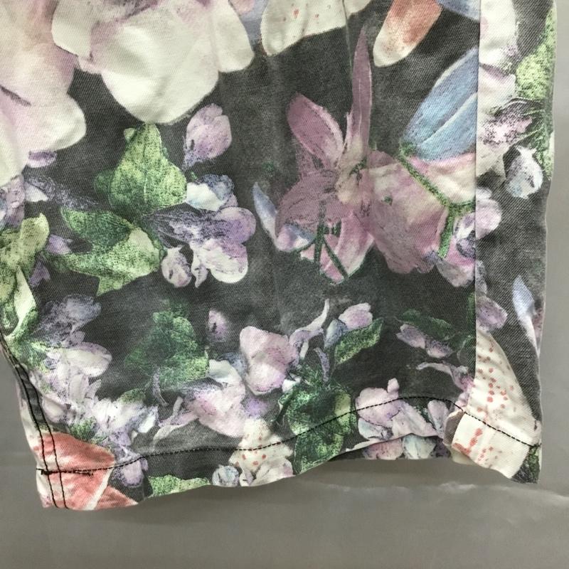 リプレイ REPLAY パンツ ショートパンツ 31インチ 総柄 X 花柄 マルチカラー / マルチカラー /  メンズ USED 古着 中古 10108395