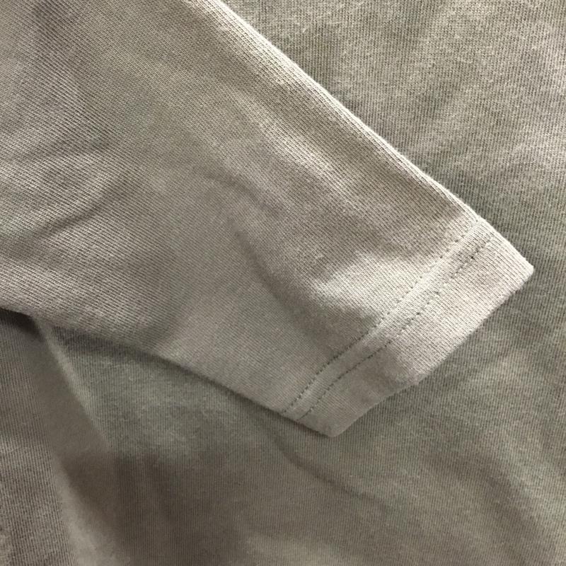 ザノースフェイス THE NORTH FACE Tシャツ 長袖 NTJ82020 ロングスリーブスクエアロゴティー キッズ 130 130cm ロゴ、文字 カーキ / カーキ /  ボーイズ USED 古着 中古 10107445