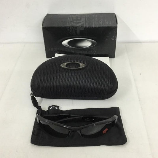 オークリー OAKLEY めがね・サングラス サングラス 12-900J FLAK JACKET スポーツサングラス ミラーレンズ 箱有 ロゴ、文字 黒 / ブラック /  メンズ USED 古着 中古 10129374