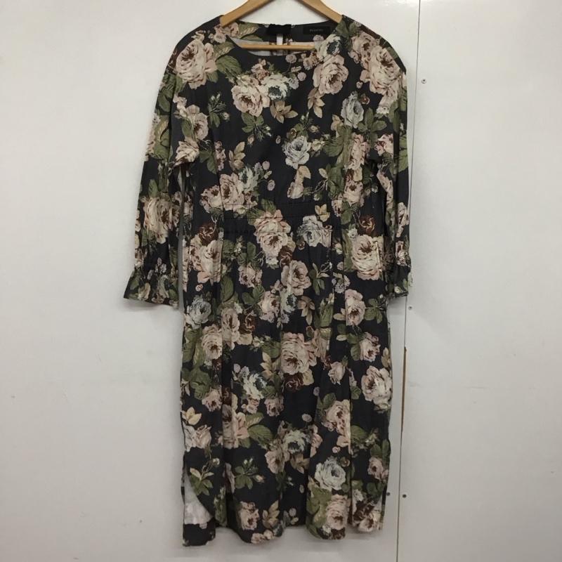 インゲボルグ INGEBORG ワンピース ロングスカート 長袖ロングワンピース ウエスト切り替えワンピース フレアスカート 3 プリント マルチカラー / マルチカラー /  レディース USED 古着 中古 10142653