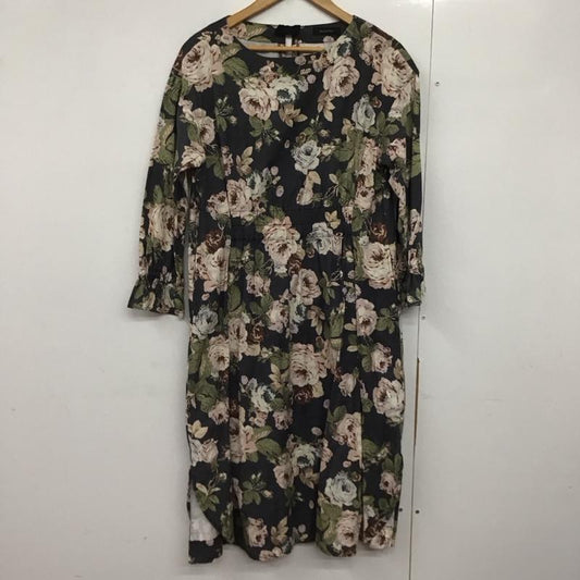 インゲボルグ INGEBORG ワンピース ロングスカート 長袖ロングワンピース ウエスト切り替えワンピース フレアスカート 3 プリント マルチカラー / マルチカラー /  レディース USED 古着 中古 10142653